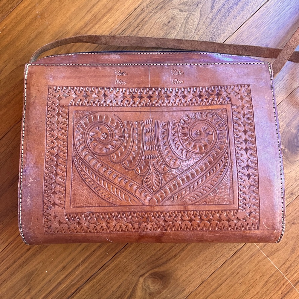 Vintage tooled brown leather purse bag from Costa Rica